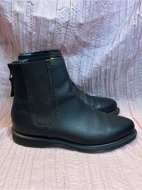 Dr Martens -Black Leather Zillow Boot